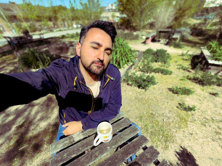 Ein Bild von Hamid Afzali in den Mittagessen Blog von Wie geht es dir? Hamid Afzali Filmproduktion